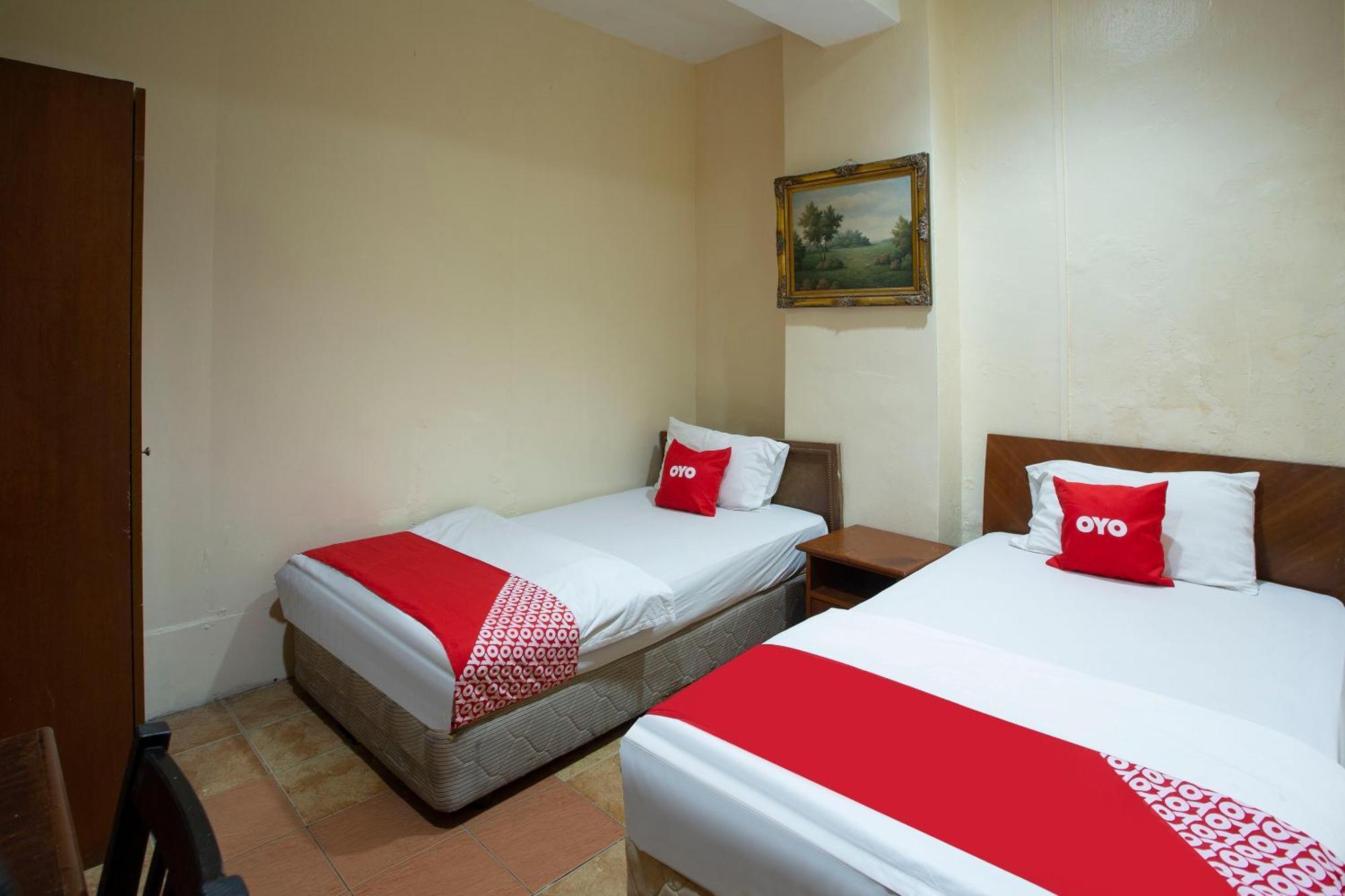 SPOT ON 90137 Casavilla Hotel Pudu Kuala Lumpur Exterior foto