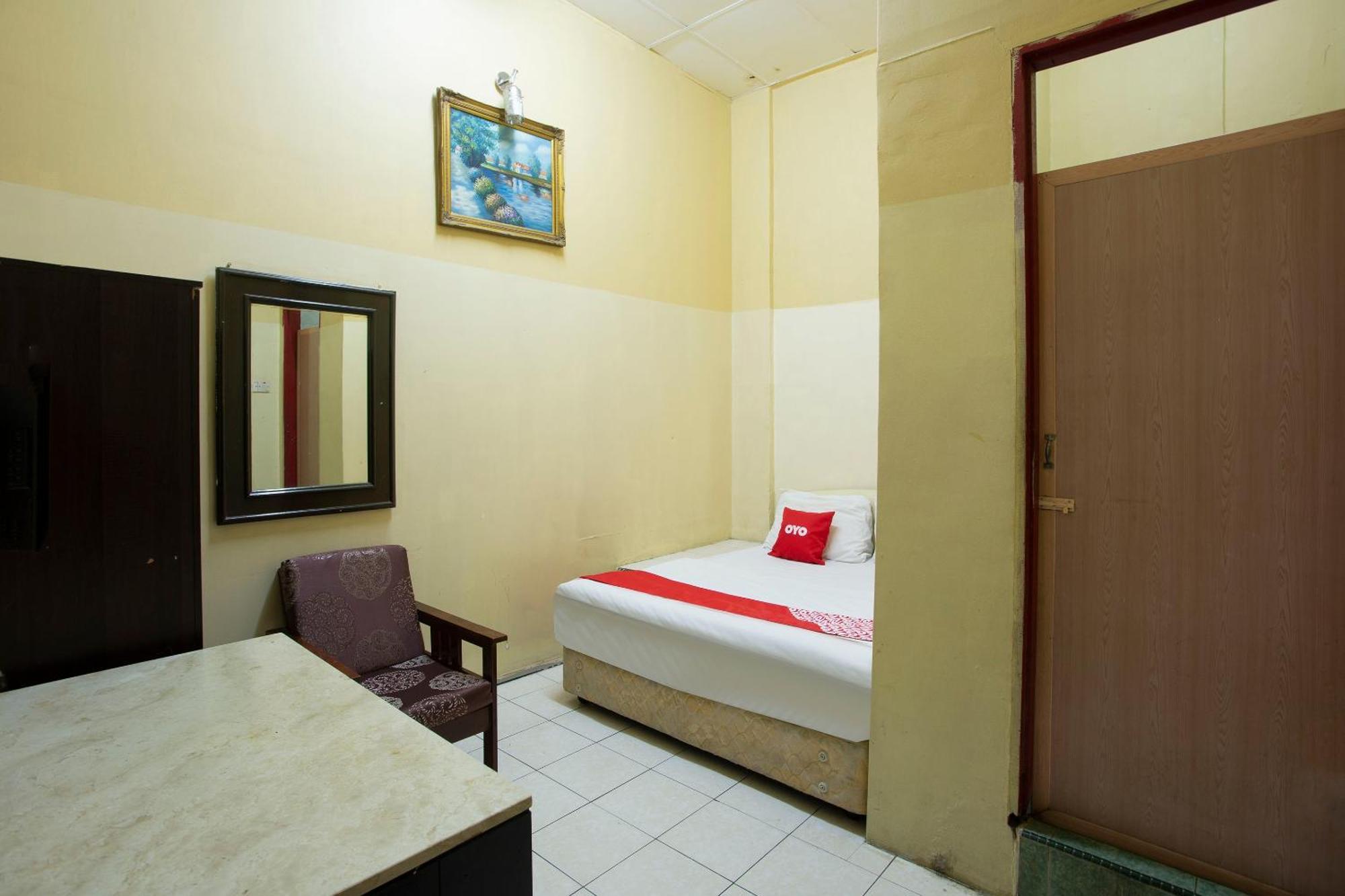 SPOT ON 90137 Casavilla Hotel Pudu Kuala Lumpur Exterior foto